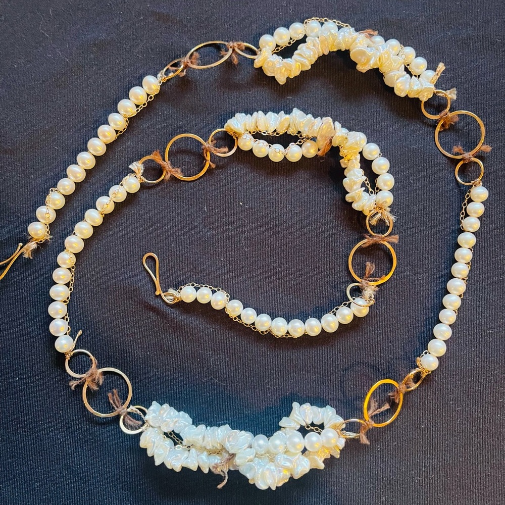 Melissa Joy Manning Pearl and gold necklace - Picture 5 of 16